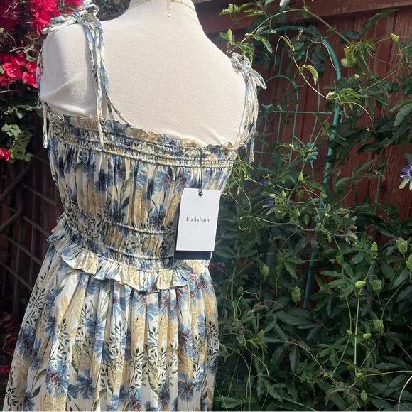 En Saison MIDI Cosmo floral Sundress - super Soft fabric - Picture 9 of 15